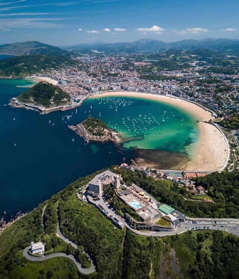 Olatu Haundia Donostian San Sebastián Exterior foto